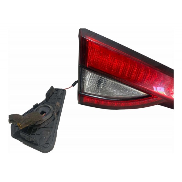 Lanterna Tampa Traseira Esquerda Fiat Argo 2018 2019 2020