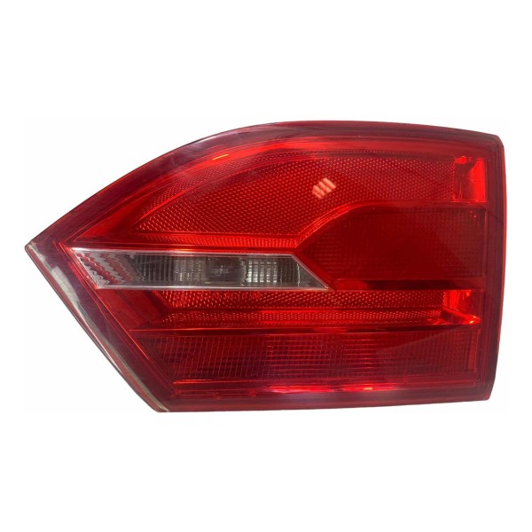 Lanterna Tampa Traseira Direita Jetta 2011 2012 2013 2014