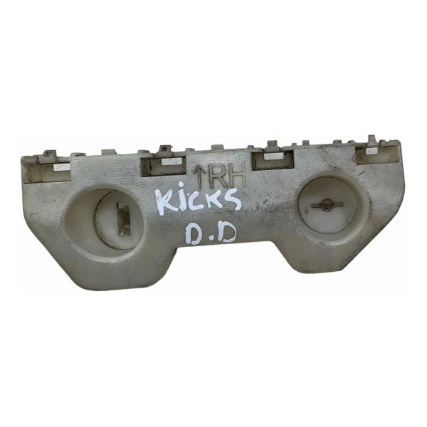 Guia Suporte Paralama Dianteiro Direito Nissan Kicks