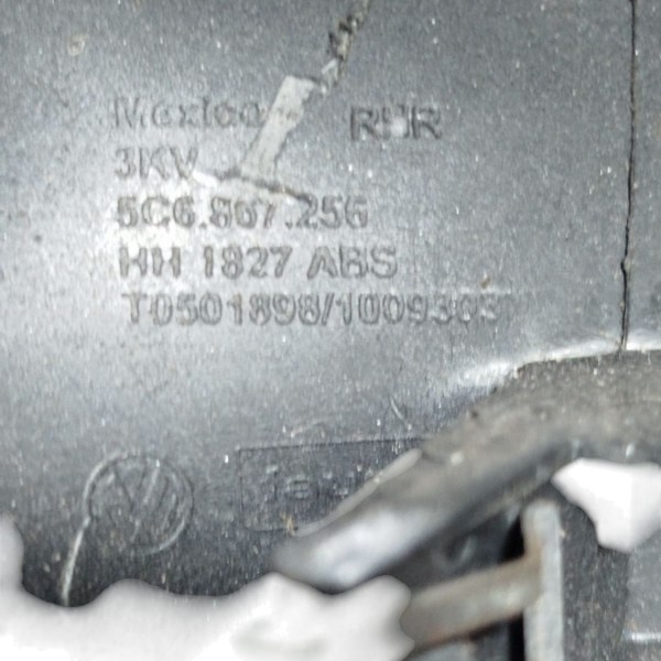 Botão Vidro Elétrico Traseiro Direito Vw Jetta 2011 A 2016