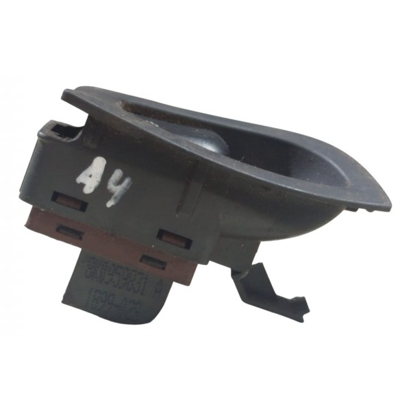 Botão Abertura Porta Malas Audi A4 Tfsi 2010\2015 8k0959831a