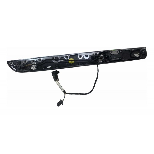 Filete Cromado Forro Porta Traseiro Direito Passat 2013/2014