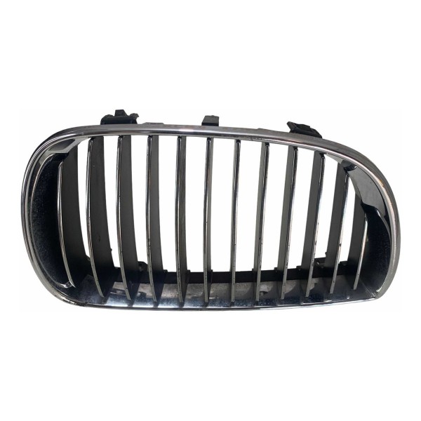 Grade Dianteira Direita Capo Bmw Série 1