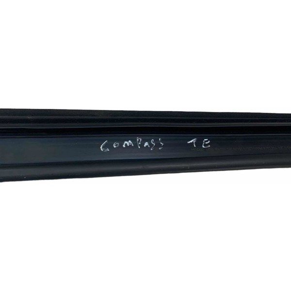 Aplique Cromado Traseiro Esquerdo Jeep Compass  2017/2018