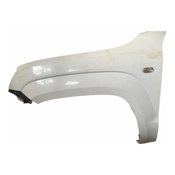 Paralama Esquerdo Amarok 2011/2012/2013/2014/2015 S Detalhe