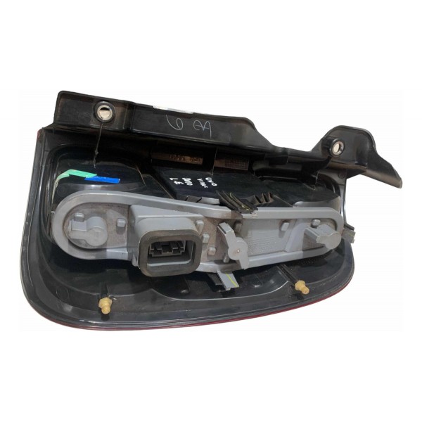 Lanterna Traseira Esquerda Uno Vivace 2011 A 2014