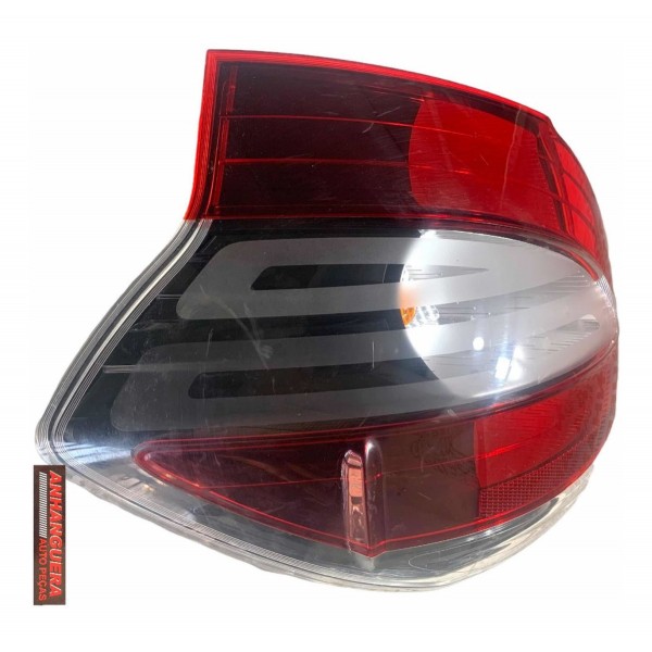 Lanterna Traseira Direita Fiat Mobi 2017 A 2019