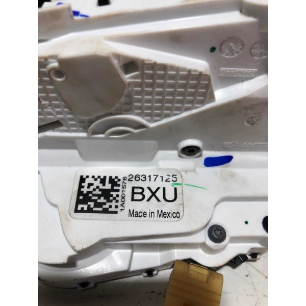 Fechadura Porta Dianteira Direita Tracker 2020/2021/2022