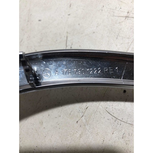 Moldura Acabamento Porta Traseiro Direito Mercedes A200 2014