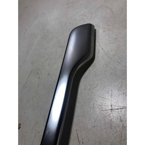 Moldura Acabamento Traseiro Esquerdo Mercedes A200 2012