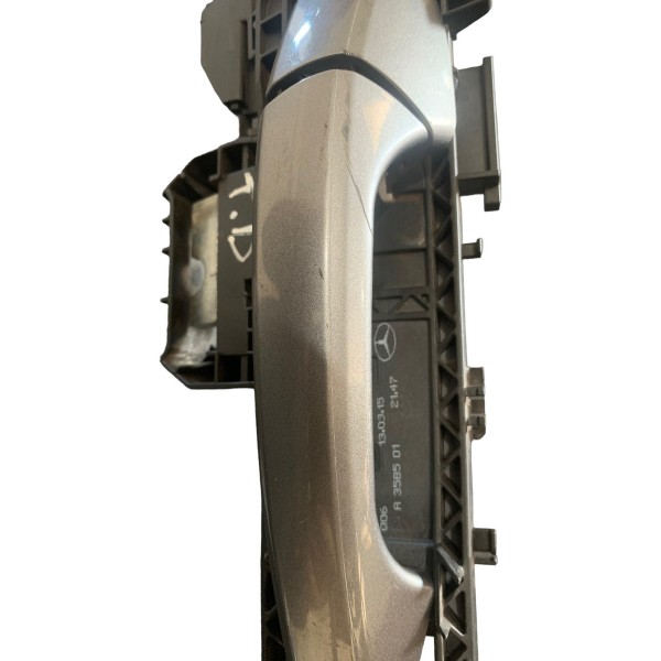 Maçaneta Externa Porta Traseira Direita Mercedes A200 2015