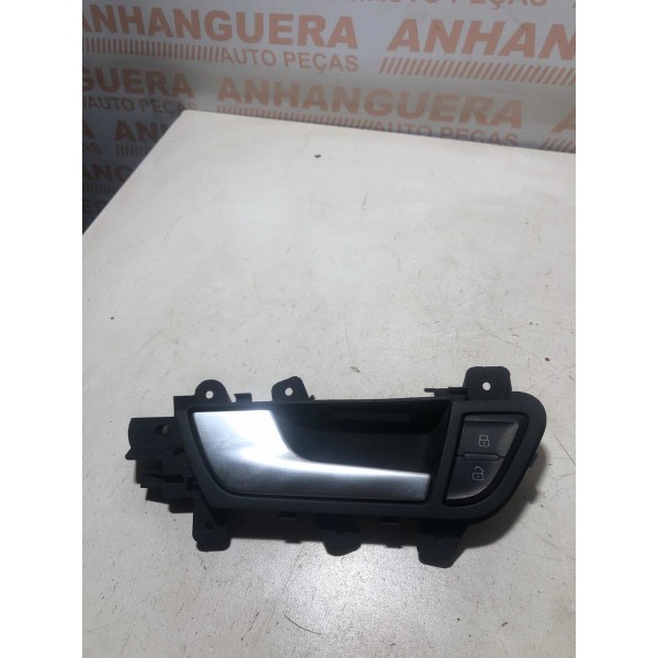 Maçaneta Interna Dianteira Esquerda Audi A4 2010/2012