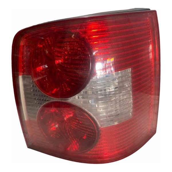 Lanterna Traseira Direita Passat Variant 2001 2002 2003