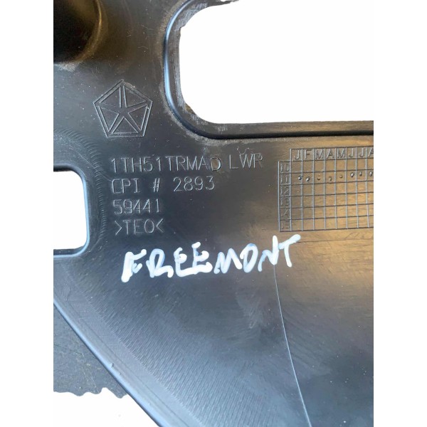 Moldura Coluna Direção Fiat Freemont 2012 2013 2014