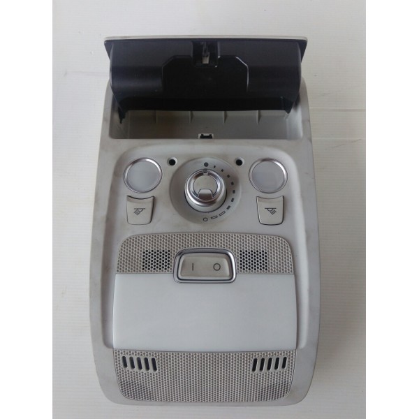 Luz De Teto Cortesia Audi A4 2011 Com Botão De Teto Solar.