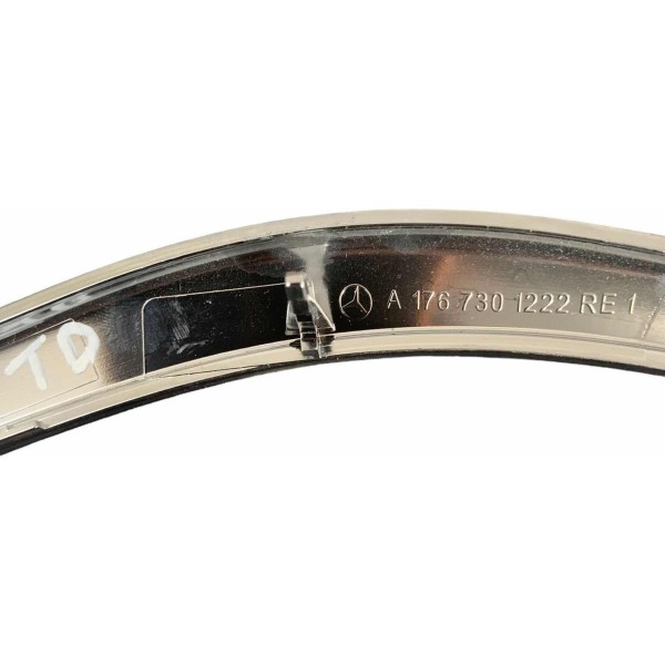 Acabamento Cromado Friso Porta Tras Direita Mercedes A250