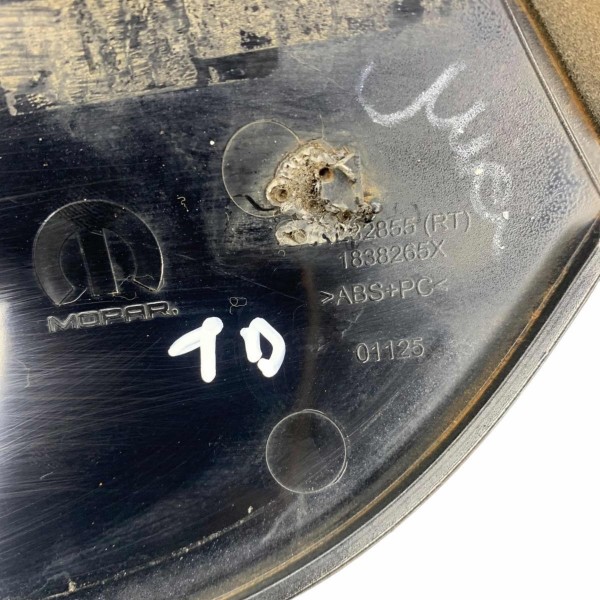 Aplique Tampa Traseira Direita Jeep Compass