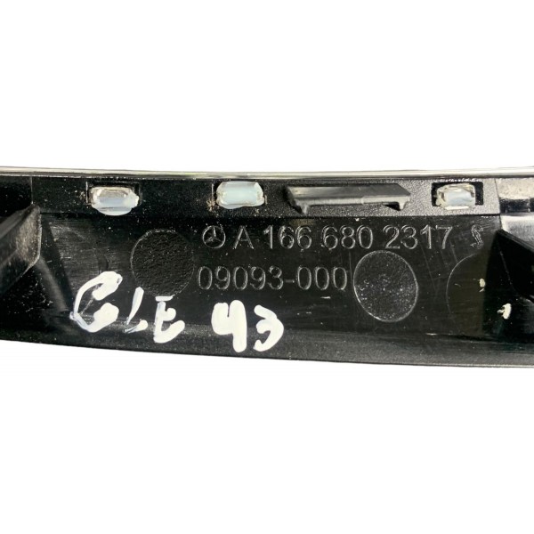 Moldura Central Mercedes Gle43 2018 A1666802317