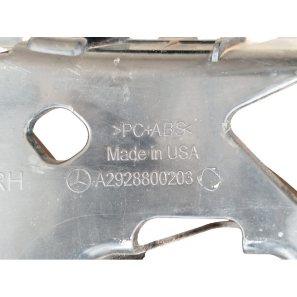 Suporte Direito Parachoque Traseiro Mercedes Gle43 2017