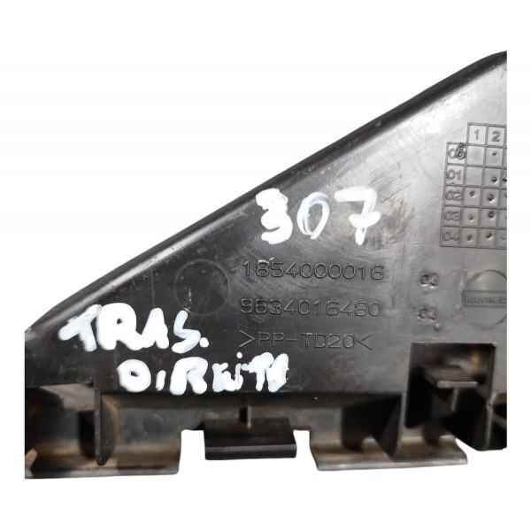 Guia Parachoque Traseiro Direito Peugeot 307 2007/2012