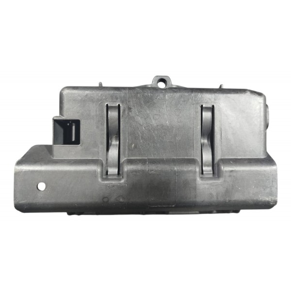 Tampa Caixa Bateria Auxiliar Mercedes A200 A250 2014/2017