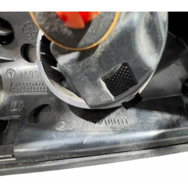 Acabamento Esquerdo Mercedes Benz A200 2014/2016 A1767200111