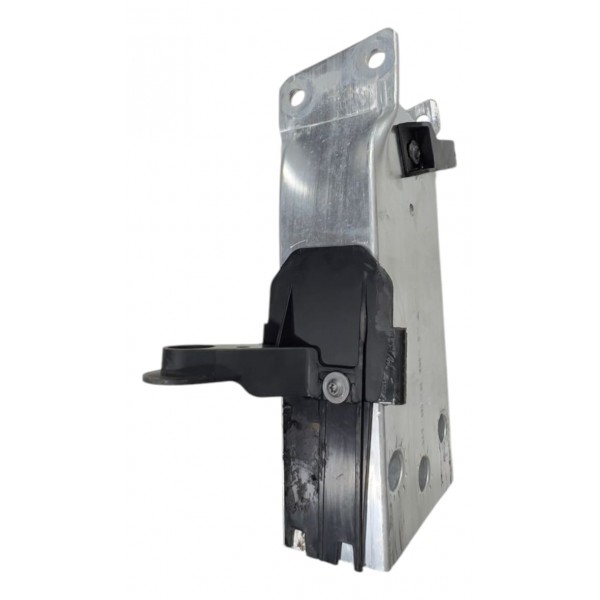 Suporte Alma Dianteira Lado Esquerdo Gla200 Cl200 A200 A250