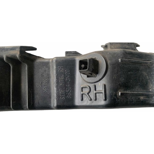 Guia Parachoque Dianteiro Direito Sportage 2012 2013