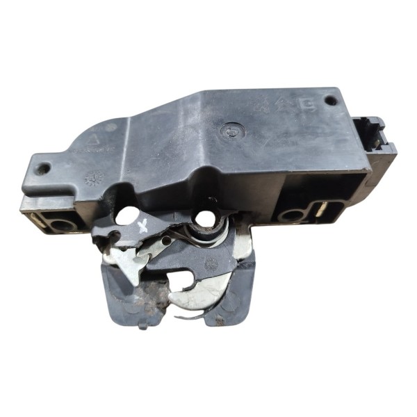 Fechadura Tampa Traseira Peugeot 307 2007 A 2010 Detalhe