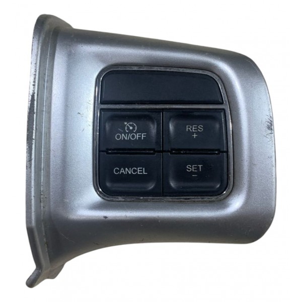 Botão Comando Volante Lado Direito Fiat Freemont 2011 A 2015