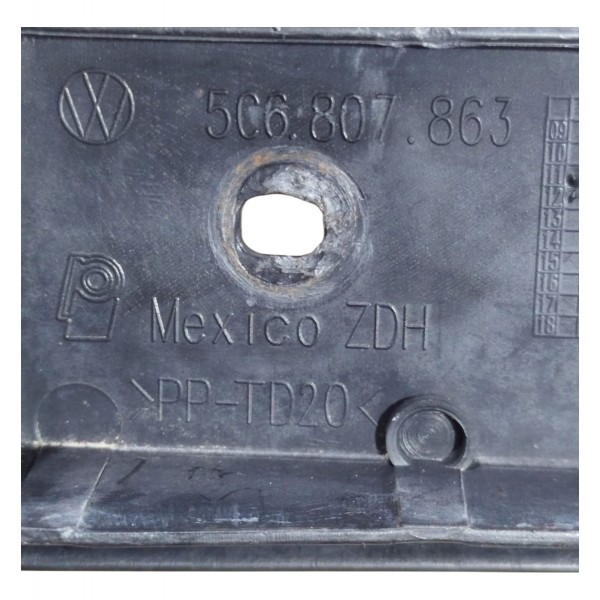 Guia Suporte Parachoque Traseiro Jetta 2011 A 2015