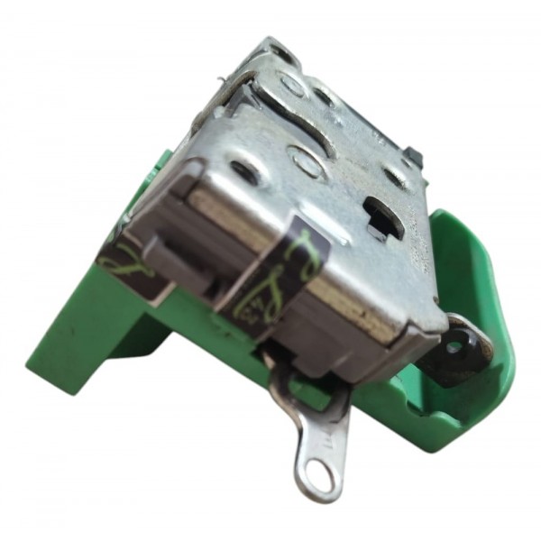 Fechadura Porta Dianteira Esquerda Fiat Fiorino 2017 A 2022