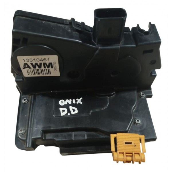 Fechadura Dianteira Direita  Onix Prisma 2013\2019 13510461