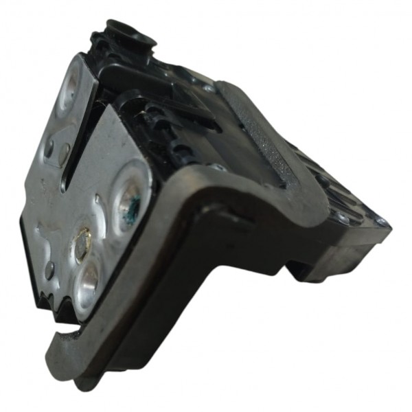 Fechadura Dianteira Direita  Onix Prisma 2013\2019 13510461