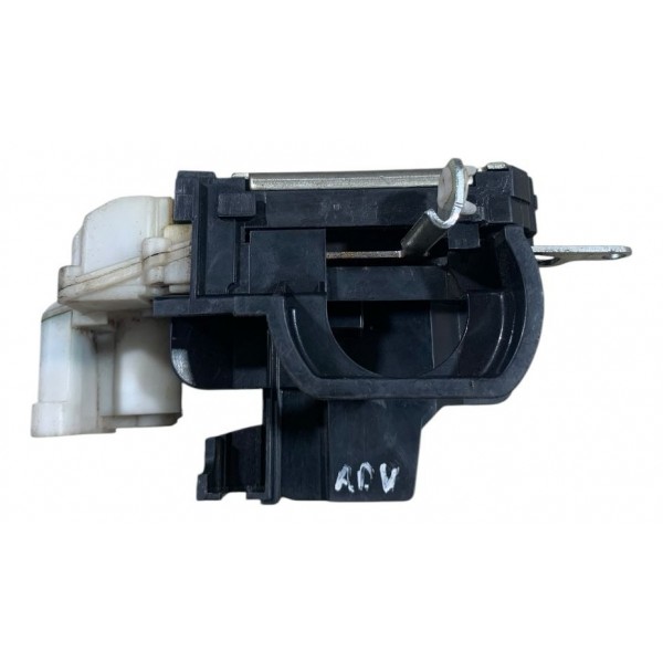 Fechadura Porta Dianteira Direita Fiat Strada 2014 A 2018