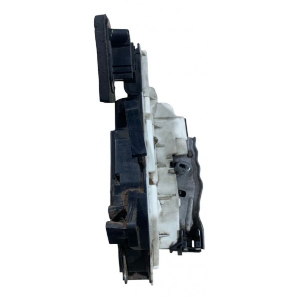 Fechadura Porta Traseira Esquerda Vw Jetta  Golf 2011 A 2018