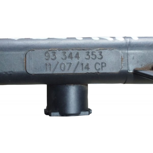 Flauta De Injeção Astra Vectra 1.8 2.0 2009 A 2012 93344353