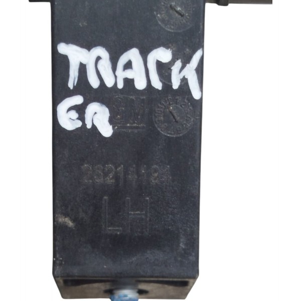 Suporte Guia Vidro Dianteiro Esquerdo Tracker 2021 A 2024