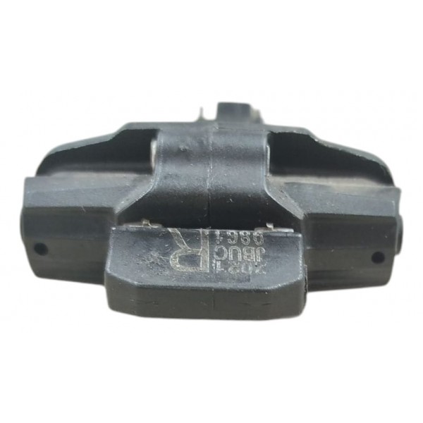 Limitador Porta Traseira Esquerda Tracker 2020 2021 2022