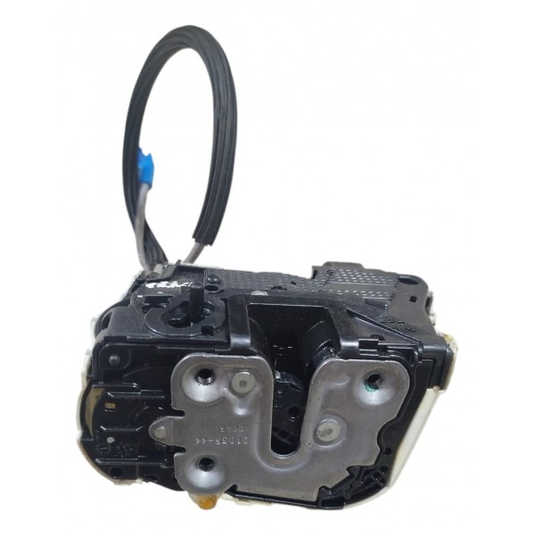 Fechadura Porta Traseira Direita Tracker 2020\2024 26317123