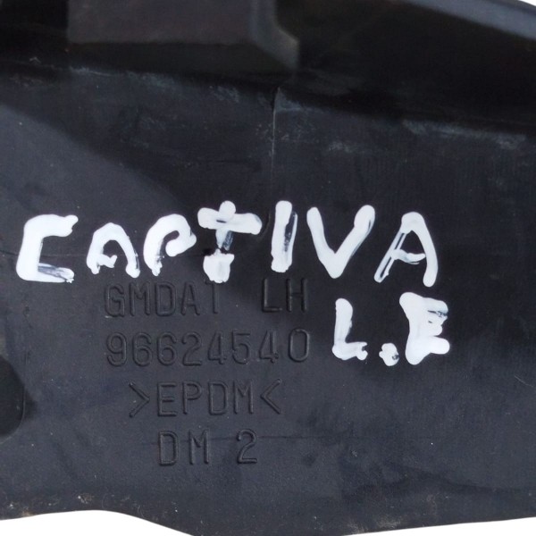 Acabamento Churrasqueira Esquerdo Gm Captiva 2.4 2009 A 2012