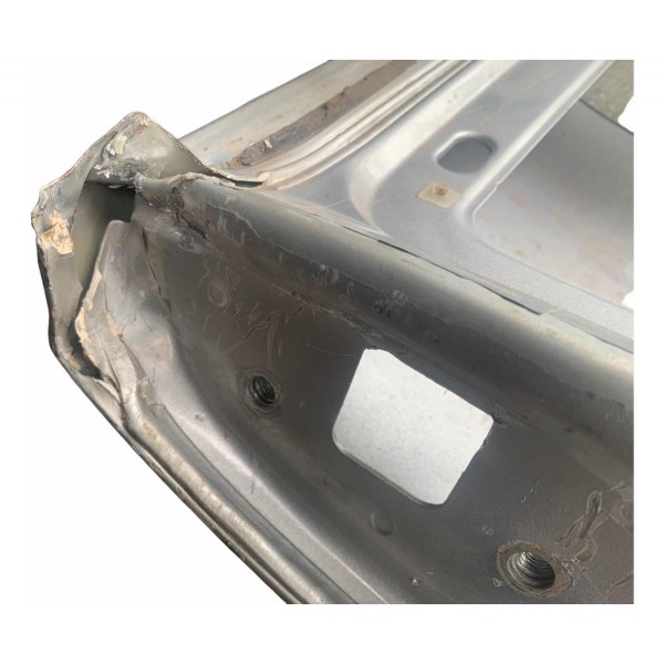 Tampa Traseira Amarok 2011 2012 2013 2014 C Detalhe