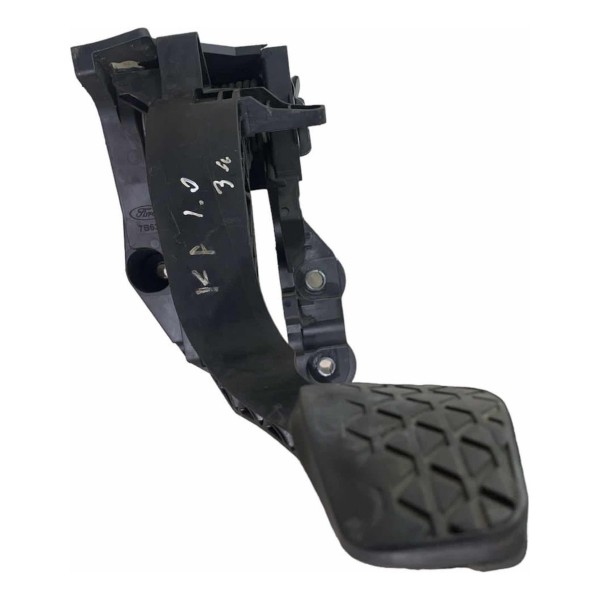 Pedal Embreagem Ford Ka 1.0 2015 2016 2017 2018 E3b17b633ac