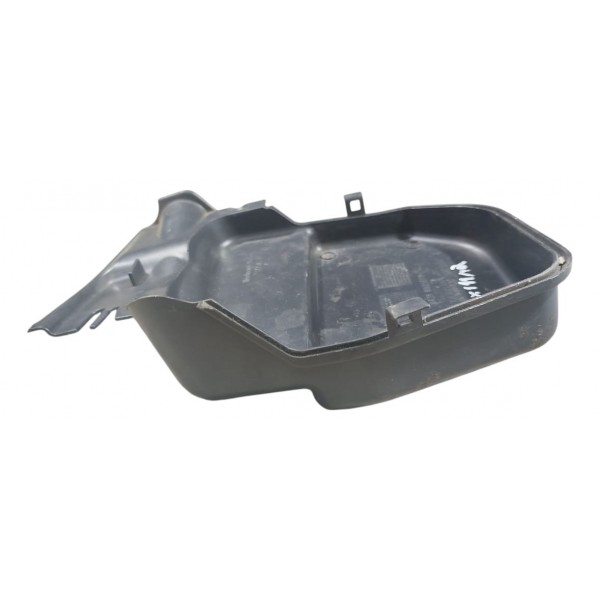 Acabamento Direito Filtro Ar Bmw X1 2.0 2011 A 2014 6925018