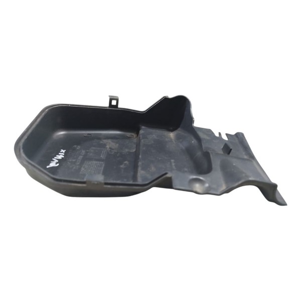 Acabamento Direito Filtro Ar Bmw X1 2.0 2011 A 2014 6925018